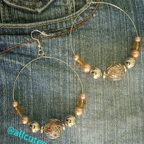 Jewelry - 🎀 Large Hoop Earrings